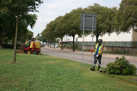 Amia Verona: interventi settimanali di manutenzione aree verdi
