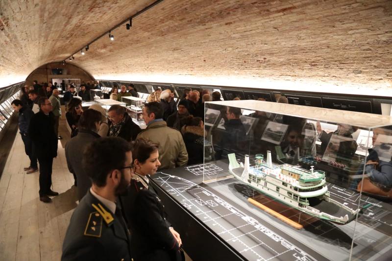 Inaugurata la mostra a Forte Marghera: Il trasporto pubblico a Venezia – dove acqua e terra si incontrano