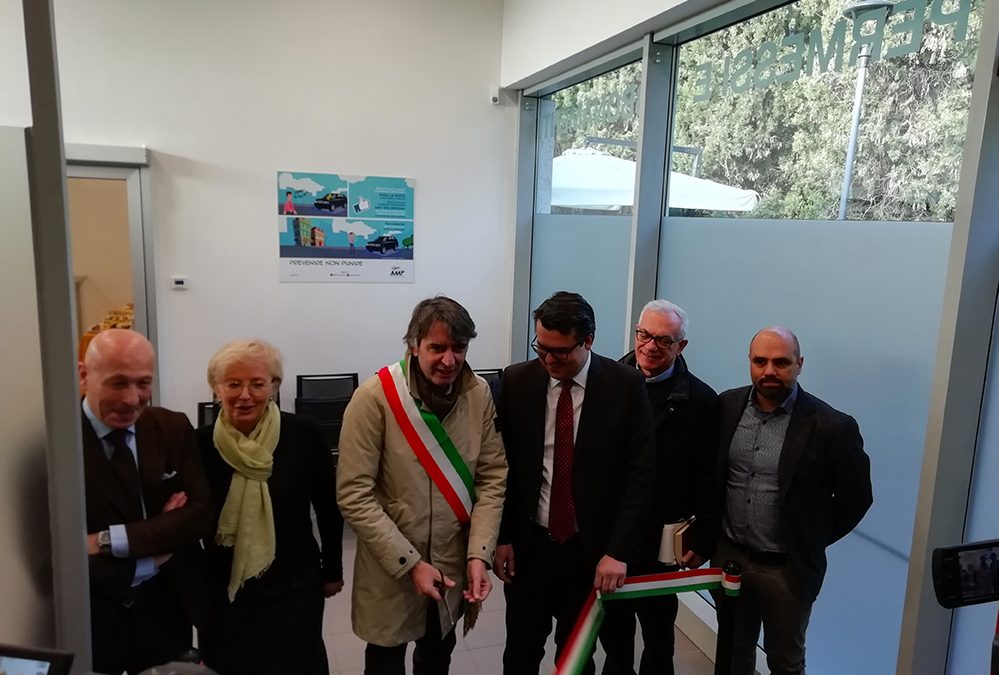 Amt Verona: lo sportello cambia sede e “si fa bello” al parcheggio centro