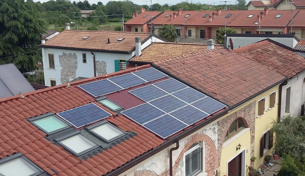 Disponibili on line le nuove istruzioni per lo smaltimento dei pannelli fotovoltaici