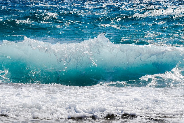 Veritas ha presentato la gestione della fognatura e della depurazione: “Bandiera blu” per tutte le spiagge