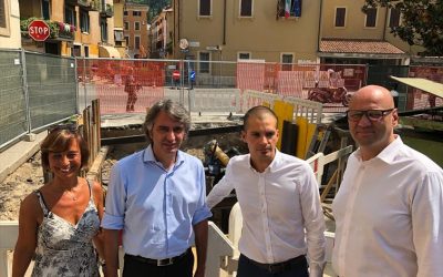 Sopralluogo del sindaco e di Acque Veronesi ai cantieri di Veronetta