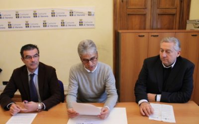 A Verona più di 220 bambini piantumano 16 nuovi alberi nella zona verde di Piazza Brodolini