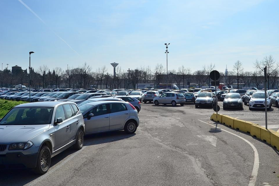 Il Comune di Verona ha prorogato fino al 17 maggio la fruizione gratuita della sosta negli stalli blu