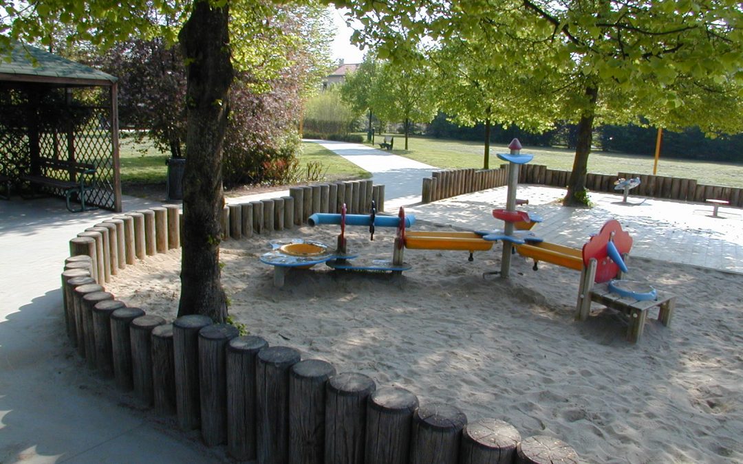 A Venezia riaprono le aree giochi dei parchi e delle aree pubbliche e Veritas vi effettua la sanificazione