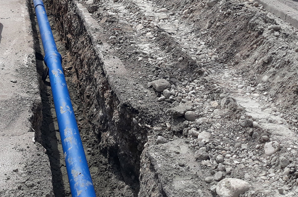 In via Pedrocco nel Comune di Pravisdomini sostituzione di 257 metri di condotte idriche e di dodici allacciamenti