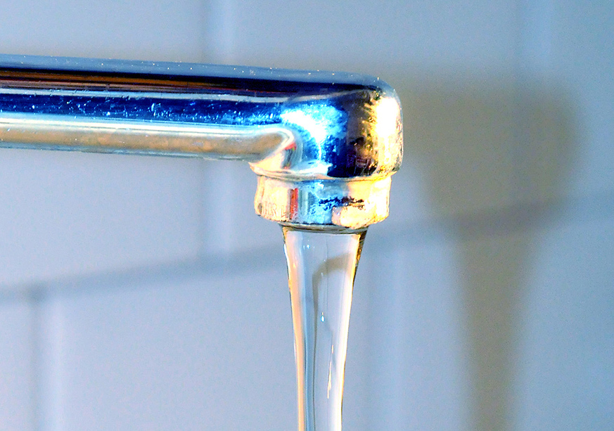 Possibili interruzioni nella fornitura dell’acqua e forse sospensioni nella mattinata del 1 settembre a Due Carrare