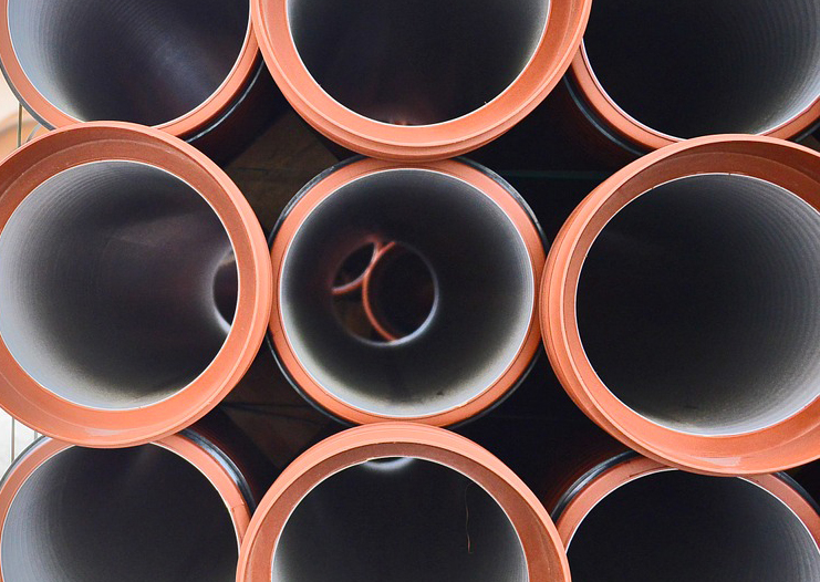 Cantiere di ETRA a Roana per convogliare le acque nere delle utenze di via Beata Giovanna al depuratore di Asiago