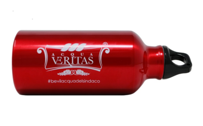 Il Gruppo Veritas ha consegnato ai sindaci dei comuni serviti oltre 2.800 borracce in metallo per ridurre la plastica