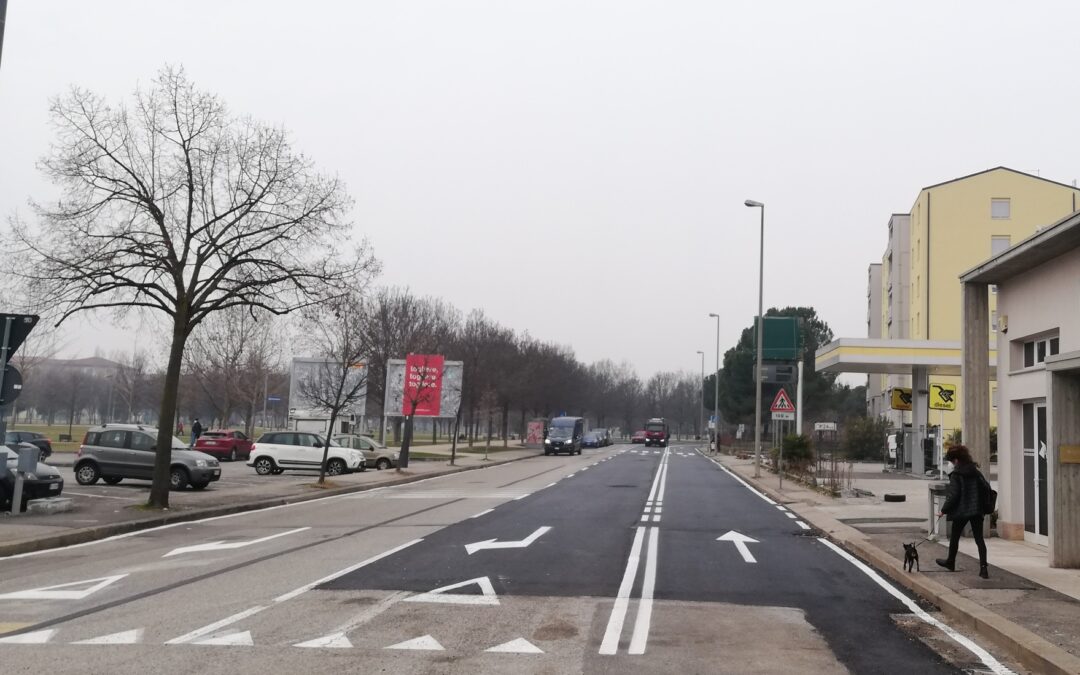 Sono stati completati i lavori della Filovia di Verona in via Tunisi e la strada riapre alla circolazione in entrambi i sensi