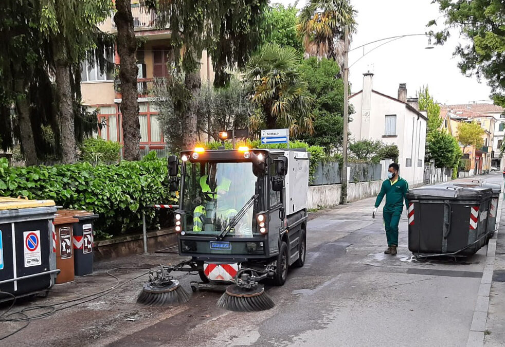 Le “Pulizie Intensive” di AcegasApsAmga giovedì 13  faranno la prossima tappa in zona Armistizio a Padova