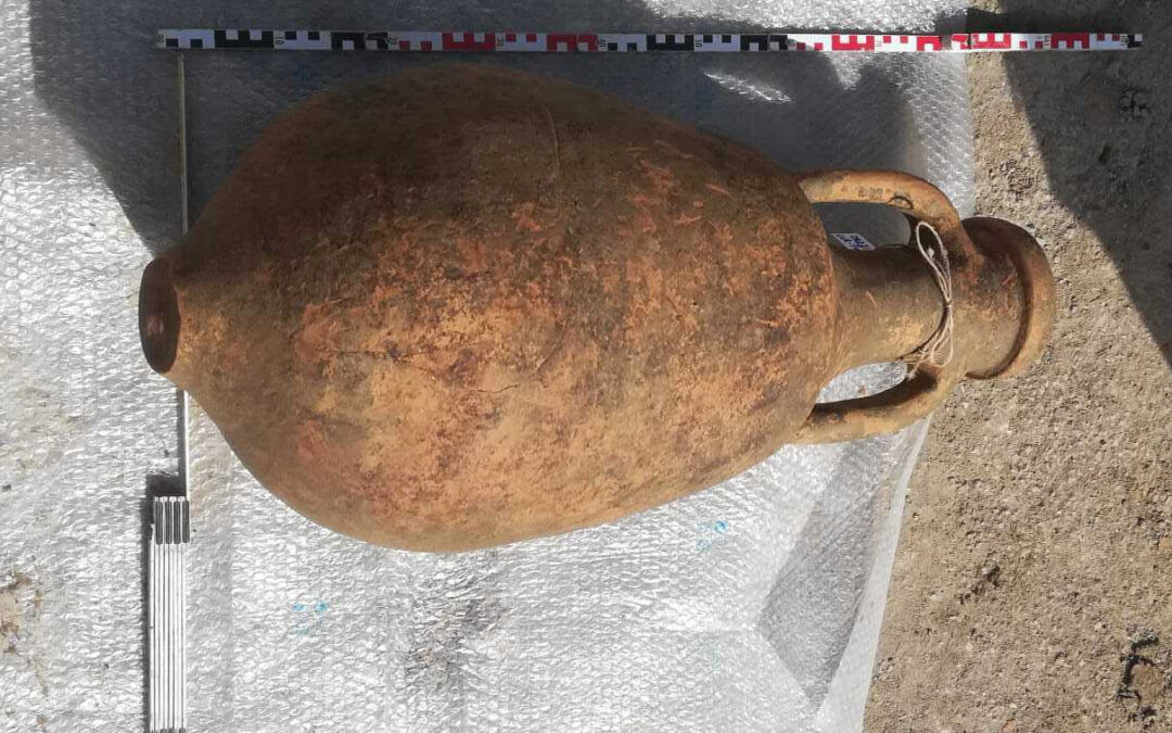 Una inaspettata e piacevole sorpresa: sono state rinvenute anfore romane in un cantiere di Piave Servizi a Oderzo