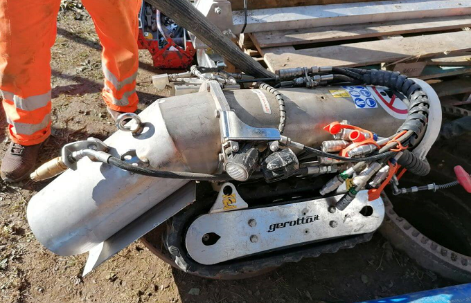 L’azienda Gestione Servizi Pubblici ha ripulito con un tecnologico robot la fognatura lungolago ad Auronzo di Cadore