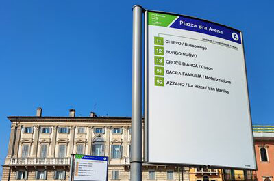 Quasi completati i lavori per rendere più visibili e fruibili le 1.000 fermate dei bus dell’Azienda Trasporti Verona
